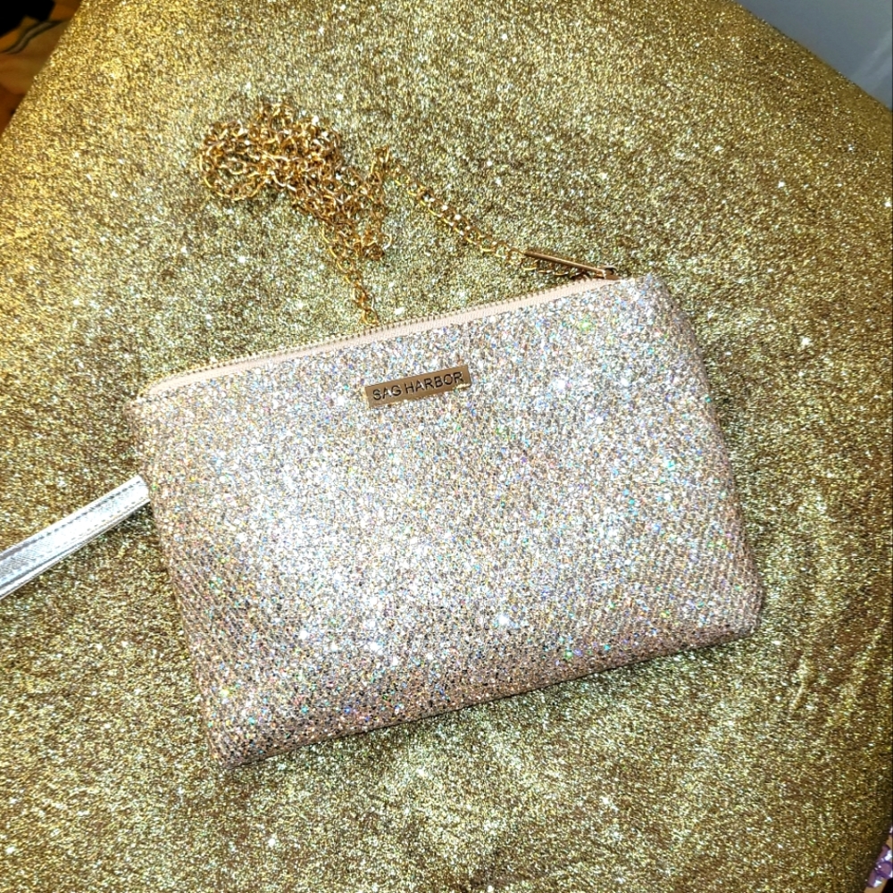 Sag Harbor wristlet/shoulder night out bag glittering gold